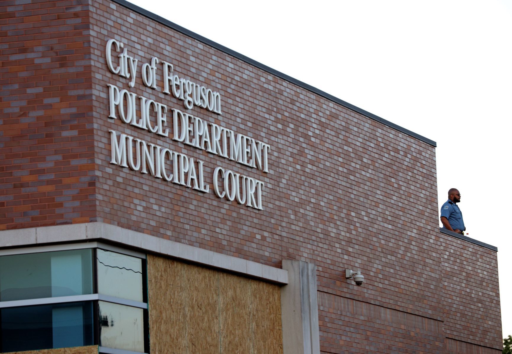 Police and protesters meet in Ferguson